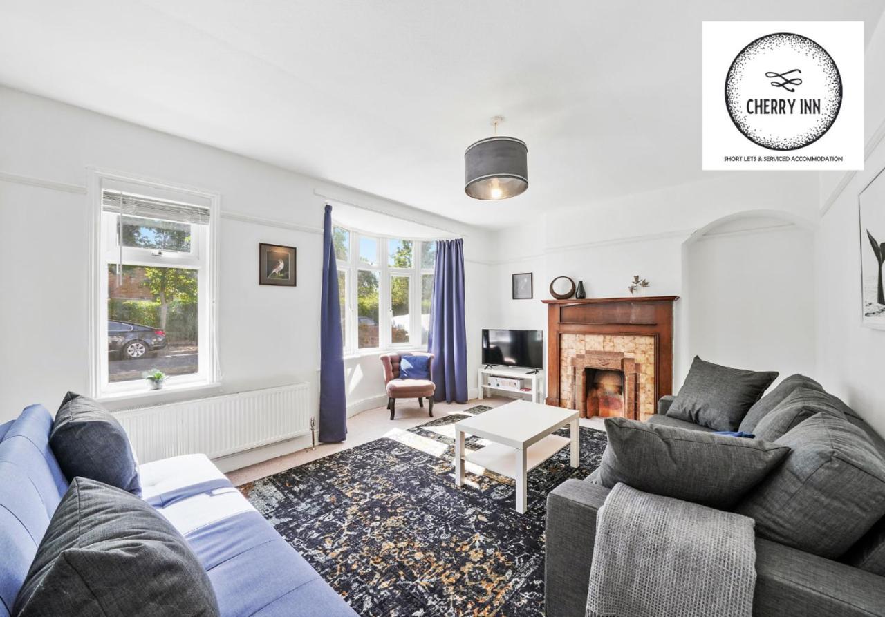 3 Bedroom House With Parking & Garden By Cherry Short Lets & Serviced * Cambridge (Cambridgeshire)